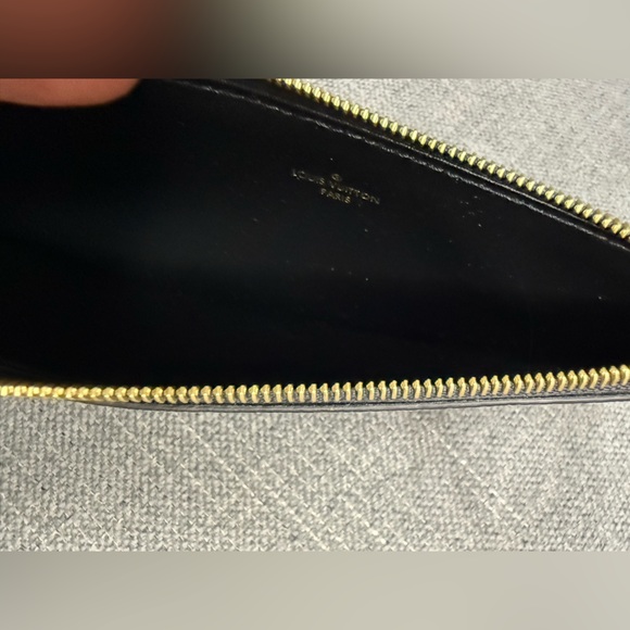 Louis Vuitton Felicie monogram empreinte bicolor zippy pouch - Picture 5 of 6